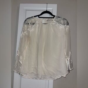 Alice & Olivia white lace shirt size S